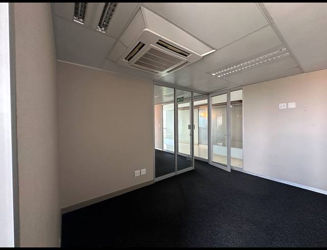 110M² OFFICE TO LET IN CENTURION CENTRAL